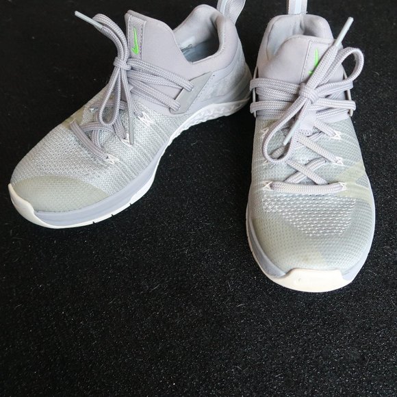 Nike Gray Athletic Shoes - Picture 2 of 14